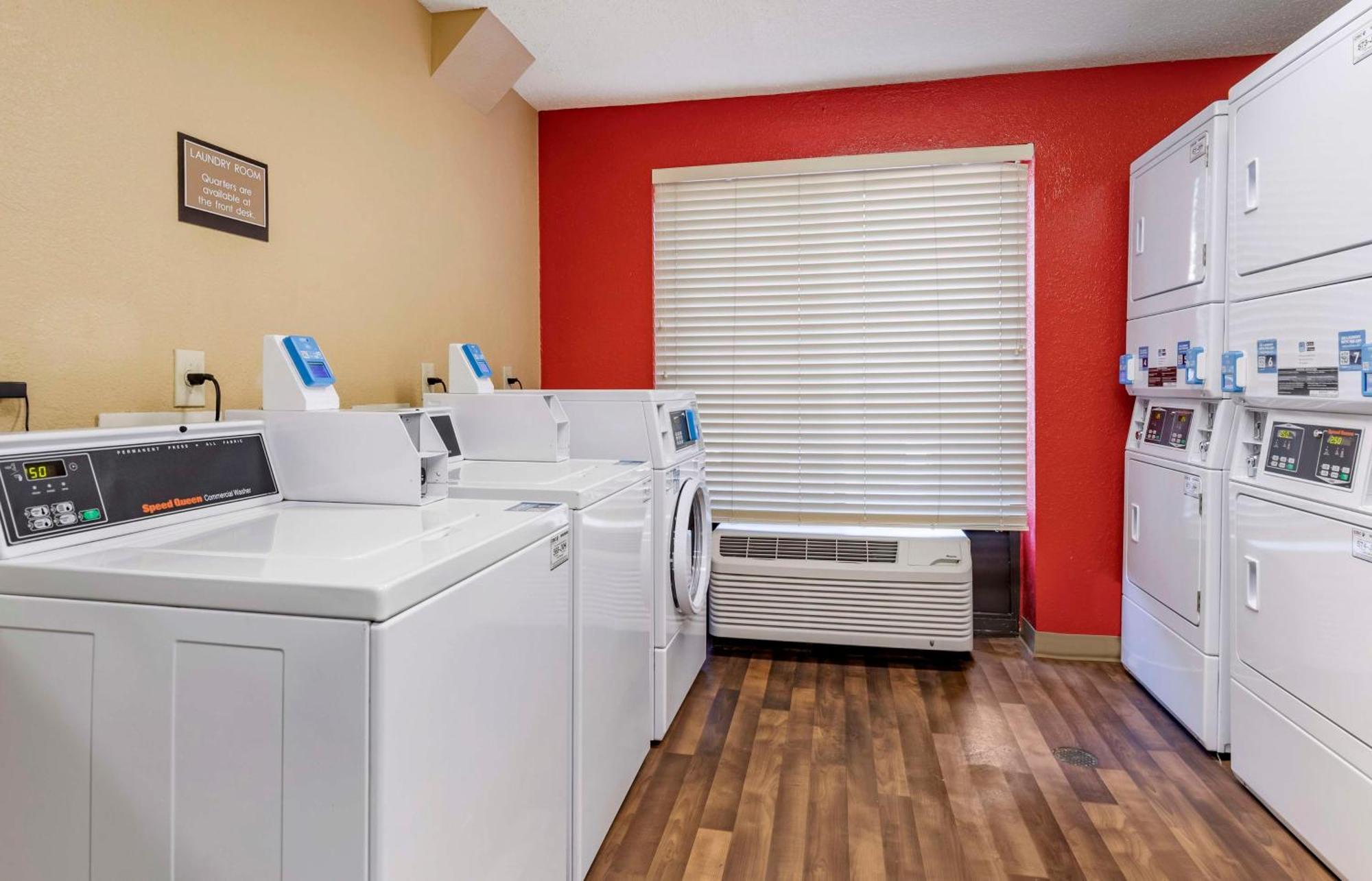 Extended Stay America Suites - San Antonio - Colonnade - Medical Екстер'єр фото