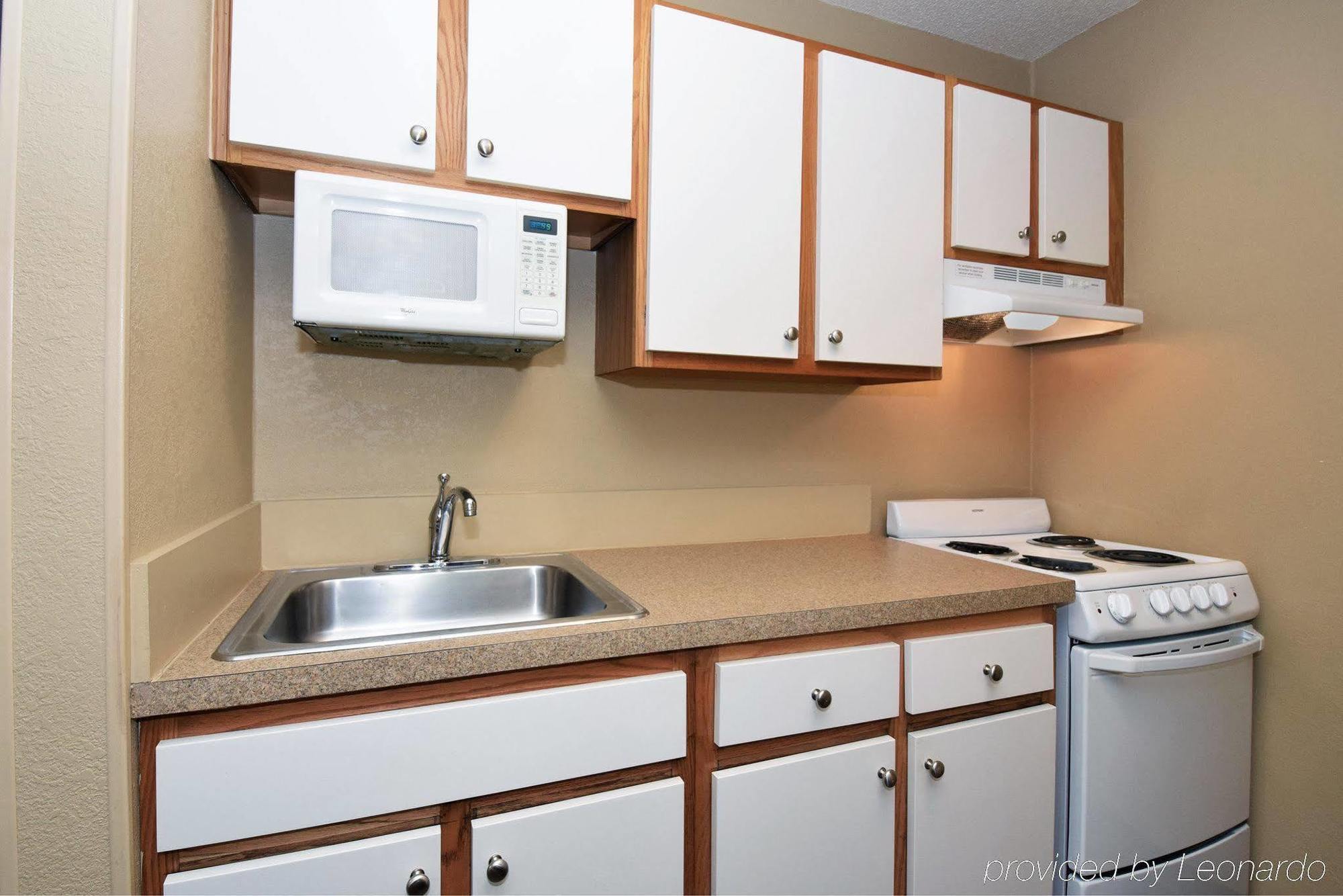 Extended Stay America Suites - San Antonio - Colonnade - Medical Екстер'єр фото